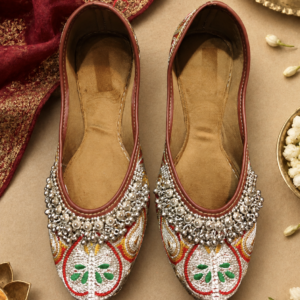 Maroon & silver Embroidered Payal Jutti