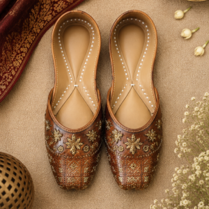 Brown Floral Patterned Leather Punjabi Jutti