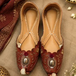 Deep Brown Ornate Tilla-Style Leather Punjabi Jutti